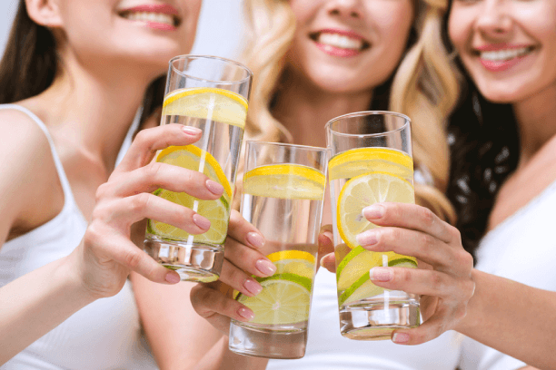 Benefits of Lemon water Benefits of Lemon water